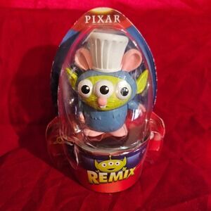 Pixar Toy Story Alien Remix Remy Chef Figure‎ in Rocketship Package